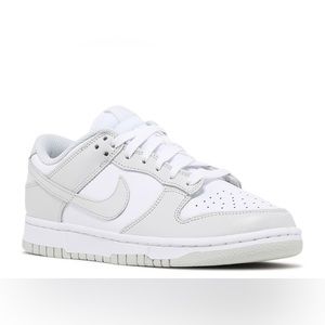 Nike Womens Dunk Low Sneakers in Photon Dust